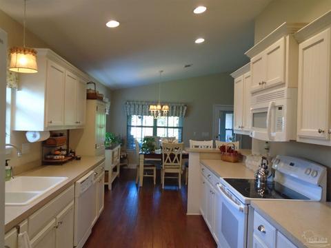 4153 Berry Cir, Pace, FL 32571 photo 12