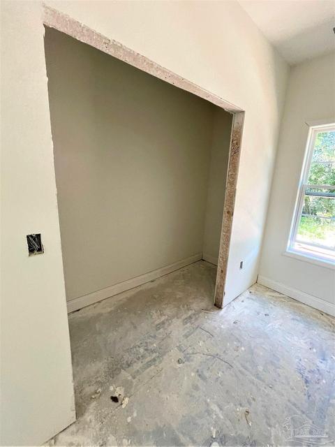 4038 Mccutchin Dr, Jay, FL 32565 photo 6