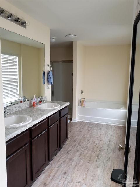 5890 Bay Tree Ct, Milton, FL 32570 photo 7
