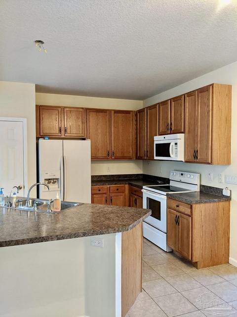 624 Dryden Cir, Cocoa, FL 32926 photo 9