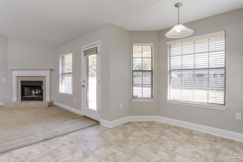 6186 Autumn Pines Cir, Pace, FL 32571 photo 16