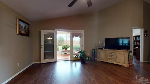 693 Hanley Downs Dr, Cantonment, FL 32533 photo 9