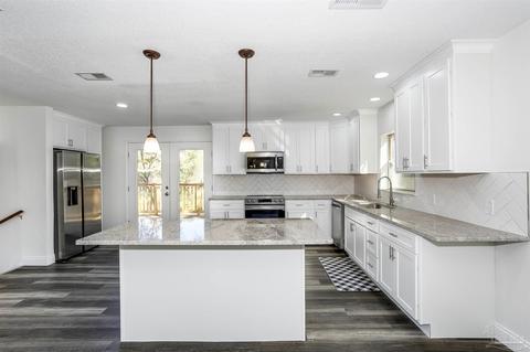5294 Marks Pl, Milton, FL 32570 photo 10