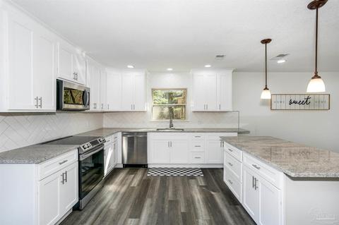 5294 Marks Pl, Milton, FL 32570 photo 12