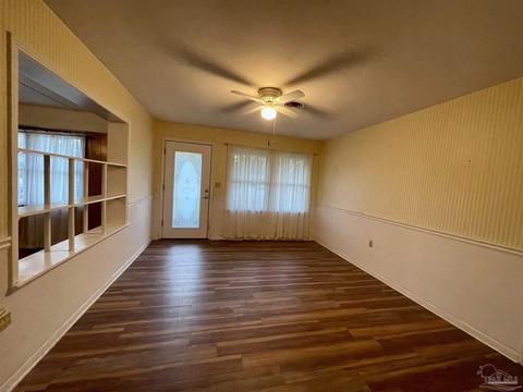 5100 Seagull Dr, Pace, FL 32571 photo 4