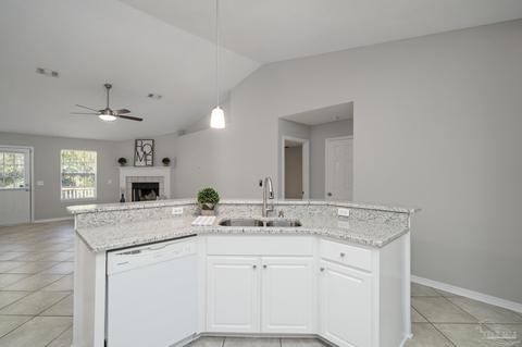 461 Turnberry Rd, Cantonment, FL 32533 photo 7