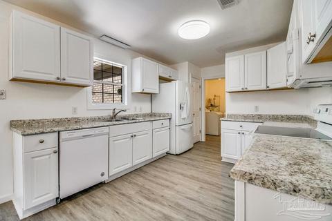 3575 Wiggins Ln, Cantonment, FL 32533 photo 11