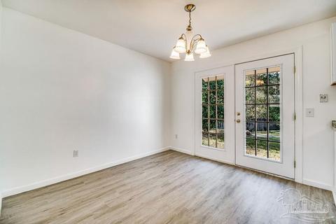 3575 Wiggins Ln, Cantonment, FL 32533 photo 6