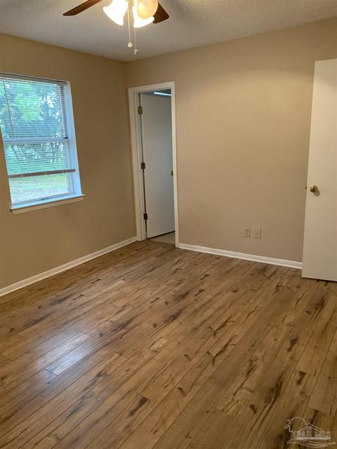 5430 Jenny Cir, Pace, FL 32571 photo 18