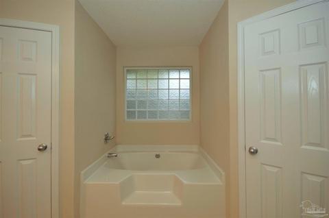 4450 Hampton Bay Blvd, Milton, FL 32583 photo 21