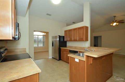 4450 Hampton Bay Blvd, Milton, FL 32583 photo 12