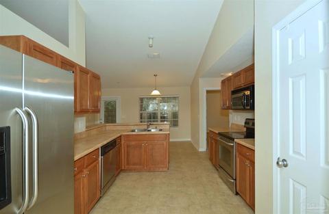 4450 Hampton Bay Blvd, Milton, FL 32583 photo 9