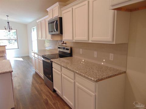 5097 Peach Dr, Pace, FL 32571 photo 2