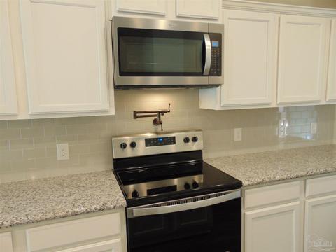 5097 Peach Dr, Pace, FL 32571 photo 5
