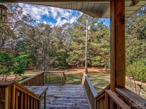 7111 Circle Rd, Mcdavid, FL 32568 photo 5