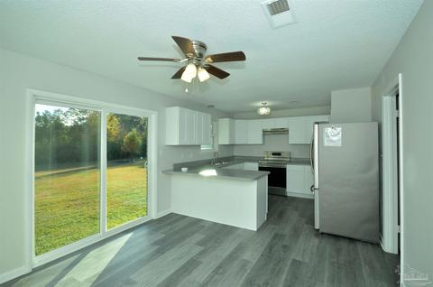 8337 Edith Ave, Milton, FL 32570 photo 7