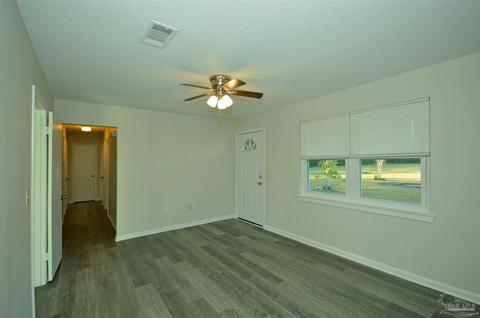 8337 Edith Ave, Milton, FL 32570 photo 6