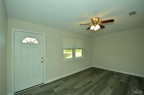 8337 Edith Ave, Milton, FL 32570 photo 5