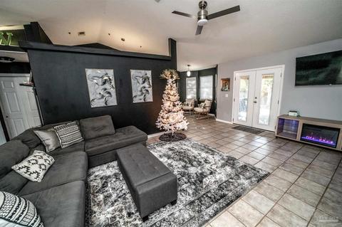 4723 Ridge Pointe Dr, Pace, FL 32571 photo 5