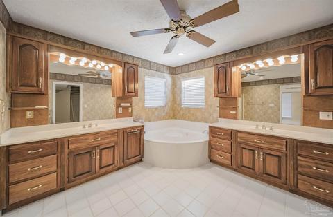379 Tara Rd, Cantonment, FL 32533 photo 23