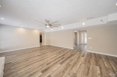 379 Tara Rd, Cantonment, FL 32533 photo 9