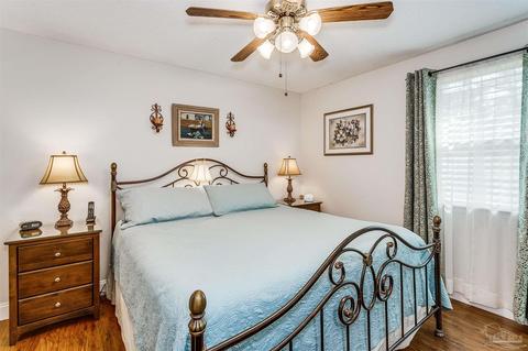 4805 Andrea Ln, Pace, FL 32571 photo 21