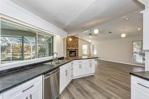5465 Rowe Trl, Pace, FL 32571 photo 18