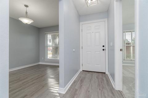 4604 Magnolia Hill Ct, Pace, FL 32571 photo 3