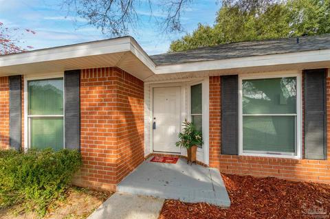 4604 Magnolia Hill Ct, Pace, FL 32571 photo 2