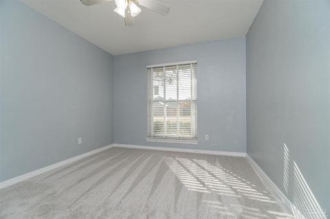 4604 Magnolia Hill Ct, Pace, FL 32571 photo 5
