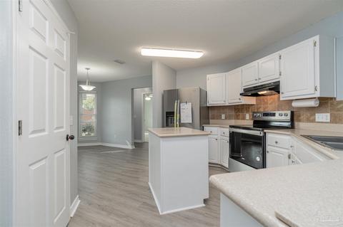 4604 Magnolia Hill Ct, Pace, FL 32571 photo 11