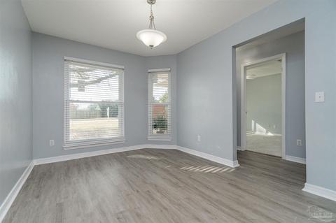 4604 Magnolia Hill Ct, Pace, FL 32571 photo 8