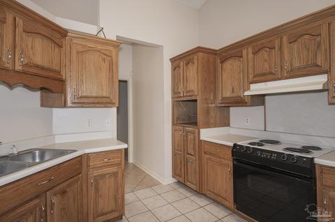 5060 Copperfield Dr, Pace, FL 32571 photo 4
