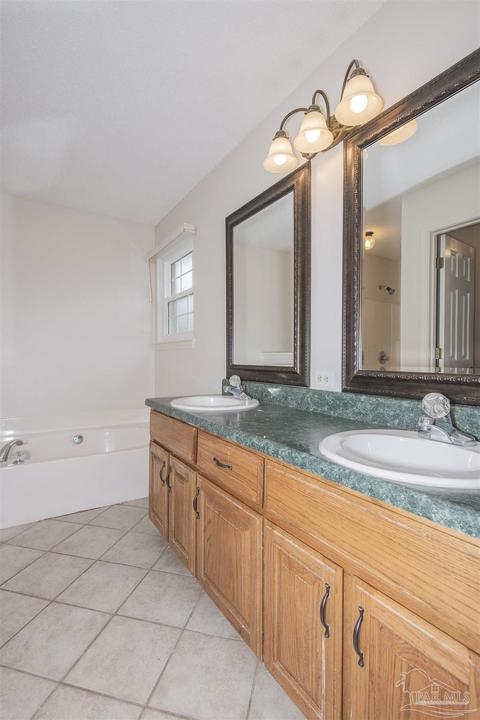 5060 Copperfield Dr, Pace, FL 32571 photo 16