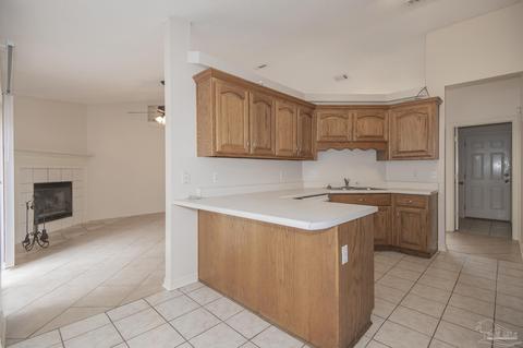 5060 Copperfield Dr, Pace, FL 32571 photo 6