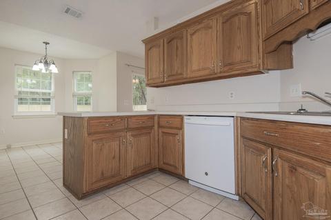 5060 Copperfield Dr, Pace, FL 32571 photo 9