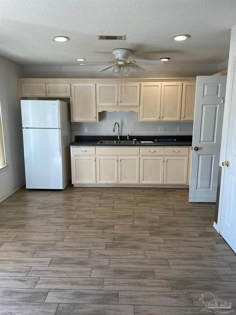4899 Tealwood Dr, Pace, FL 32571 photo 6