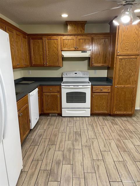 4899 Tealwood Dr, Pace, FL 32571 photo 2