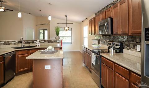 232 Millet Cir, Cantonment, FL 32533 photo 9