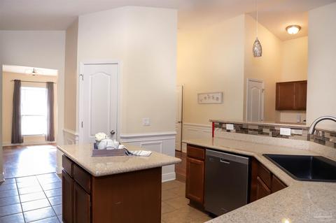 232 Millet Cir, Cantonment, FL 32533 photo 8