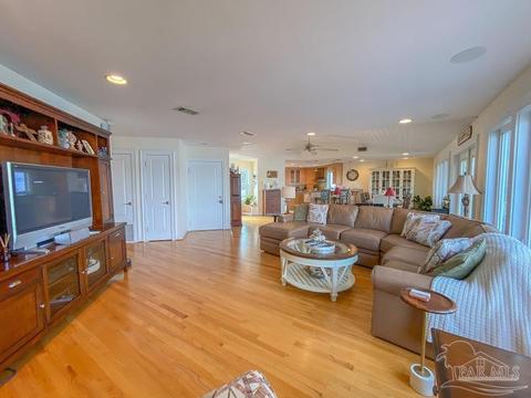 7804 Petersen Pt Rd, Milton, FL 32583 photo 14