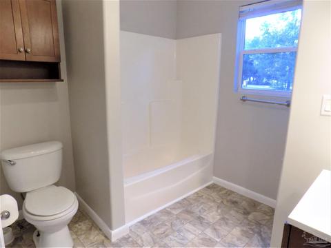 3437 Oak Tree Ln, Pace, FL 32571 photo 10