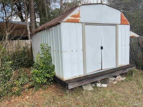 205 W Walker Cir, Crestview, FL 32539 photo 36