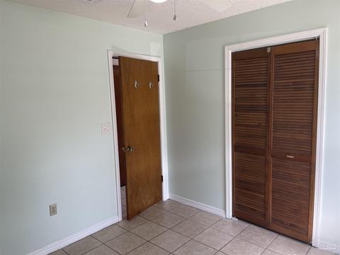 205 W Walker Cir, Crestview, FL 32539 photo 15