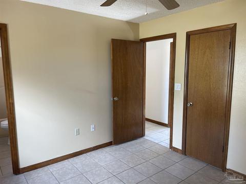 205 W Walker Cir, Crestview, FL 32539 photo 24