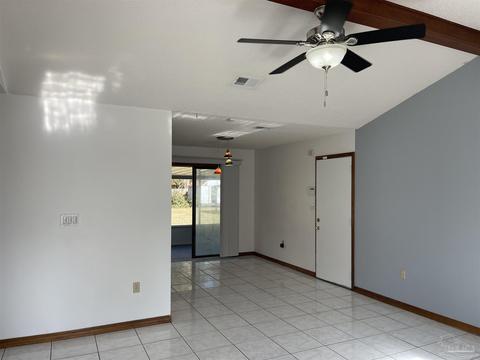 205 W Walker Cir, Crestview, FL 32539 photo 7