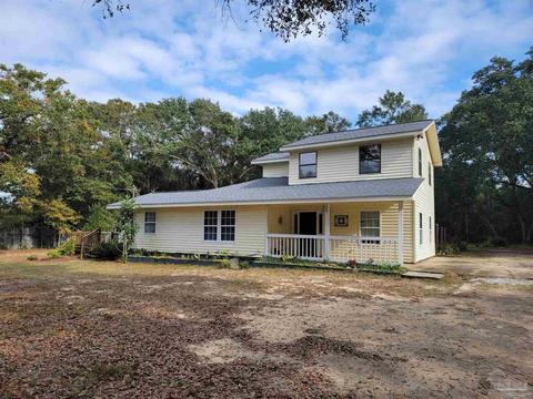 4570 Oak Forest Dr, Milton, FL 32583 photo 1