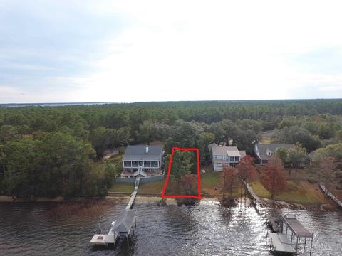 7472 Old Bay Pointe Rd, Milton, FL 32583 photo 2
