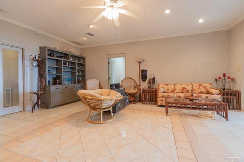 617 S Garcon Point Rd, Milton, FL 32583 photo 5