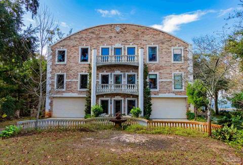 617 S Garcon Point Rd, Milton, FL 32583 photo 1
